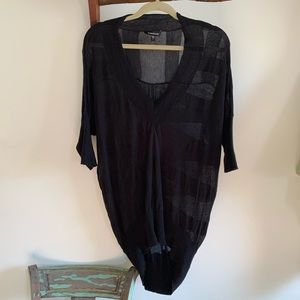 Bebe knit blouse with 1/2 length sleeves